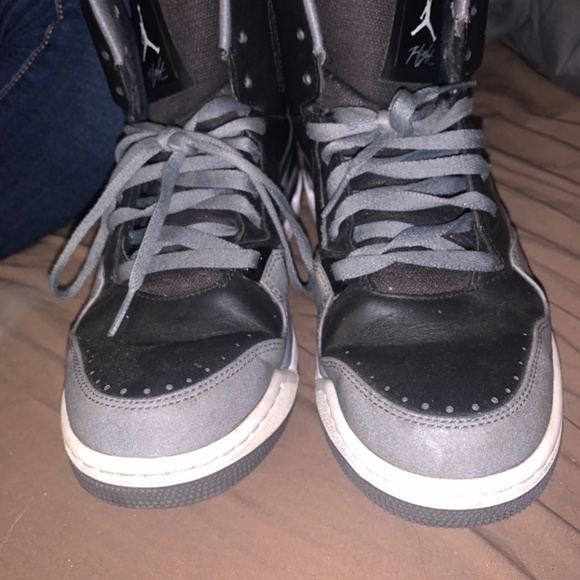 Jordan SC3 Mens 8.5 - Picture 4 of 8